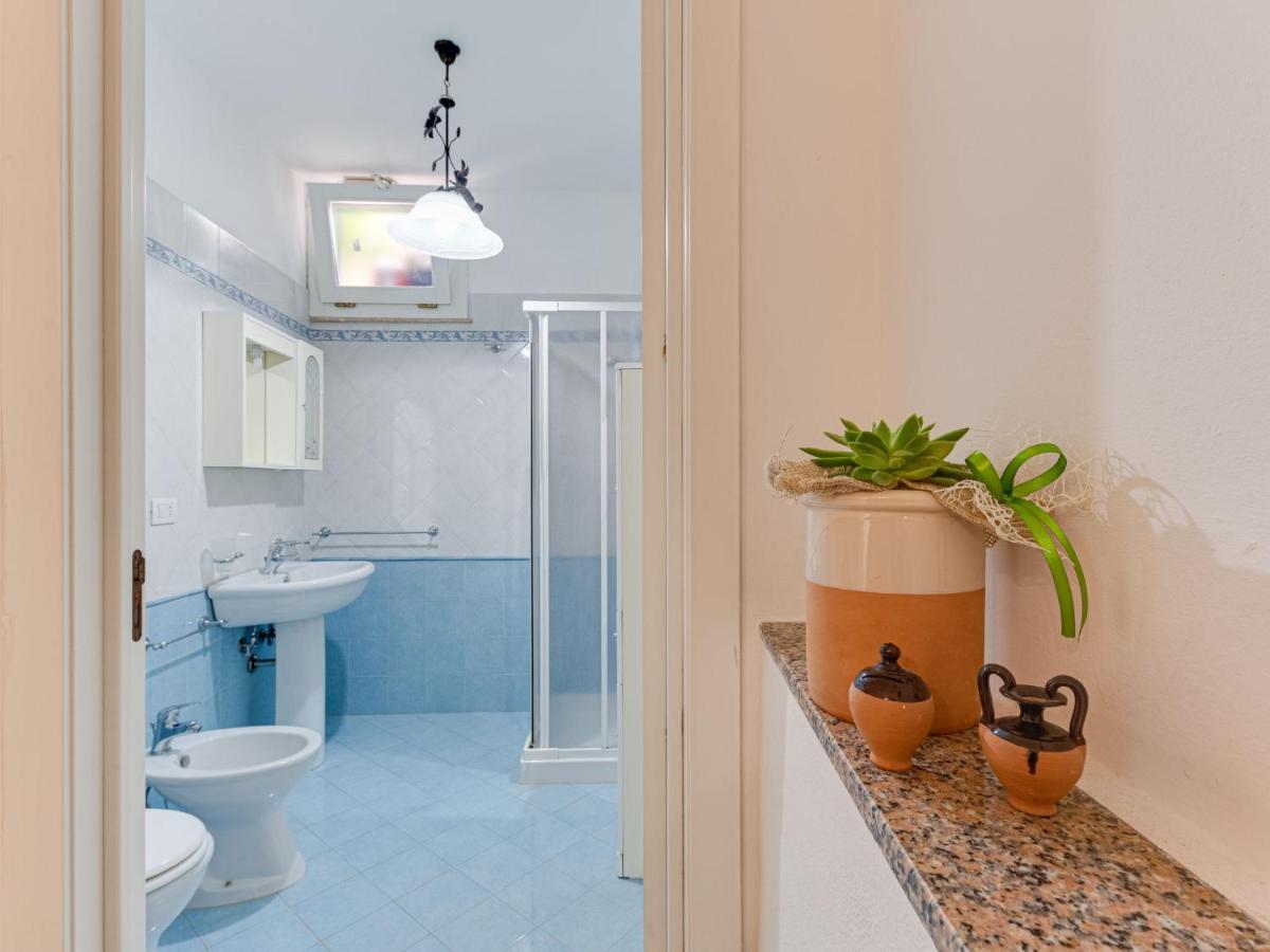 Apartment Sun & Sea Terrace-2 By Interhome Castro  Экстерьер фото